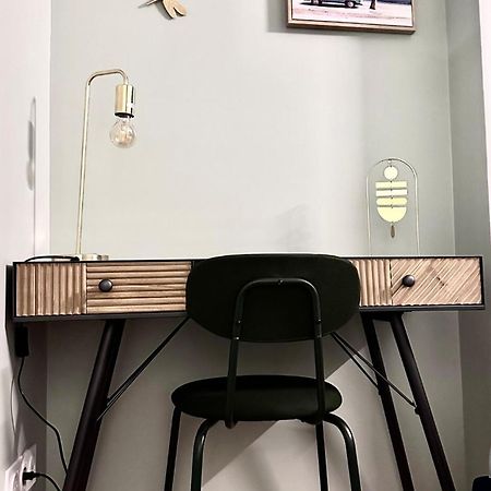 Un Appartement En Centre Ville , A 2 Pas Du Chateau De Villers Cotterets Buitenkant foto