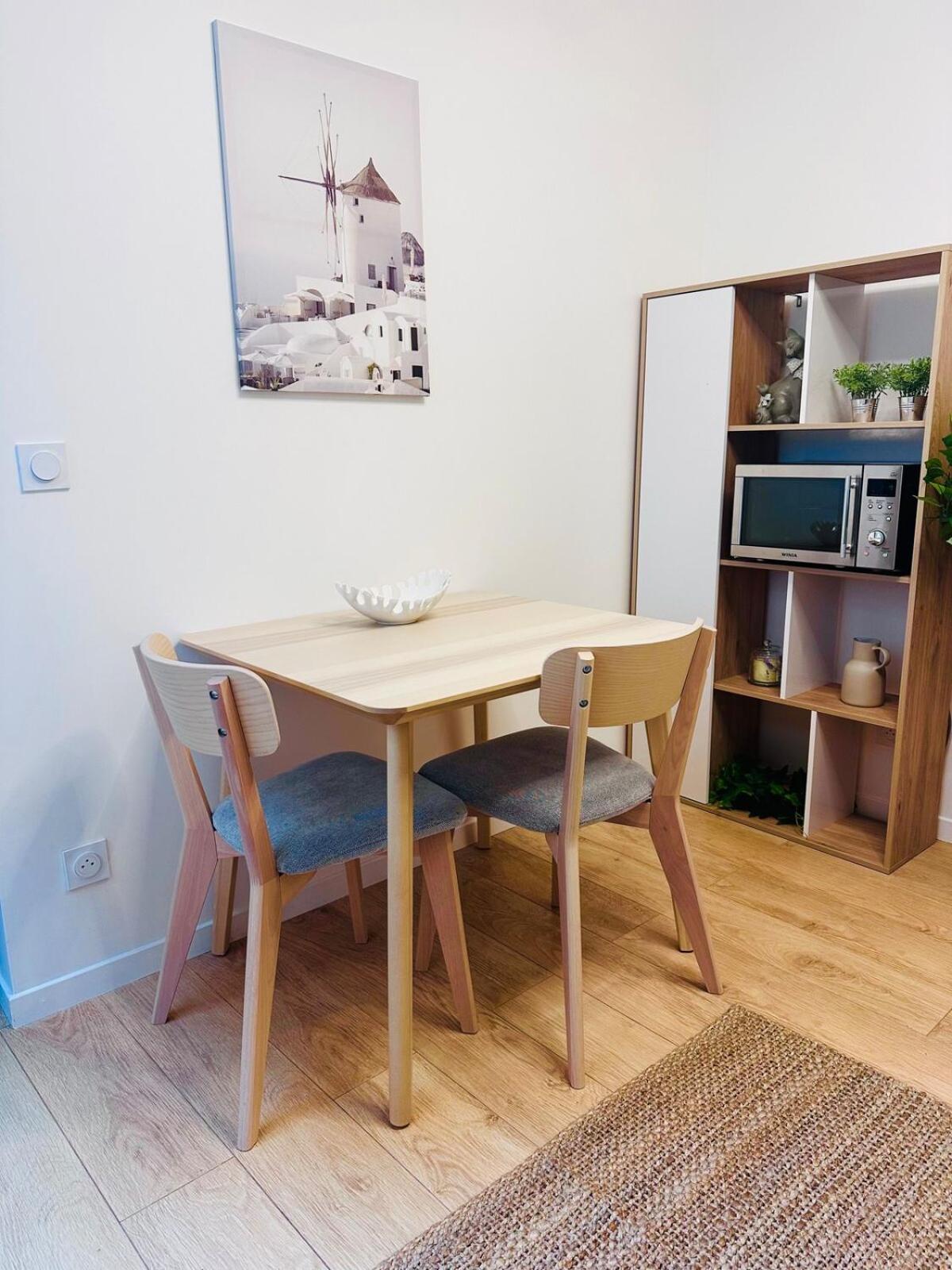 Un Appartement En Centre Ville , A 2 Pas Du Chateau De Villers Cotterets Buitenkant foto